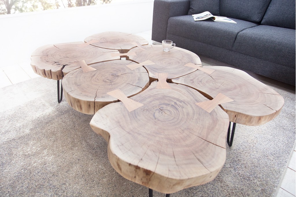 Table basse design GOA 110cm acacia tronc d'arbre disques 4cm plateau