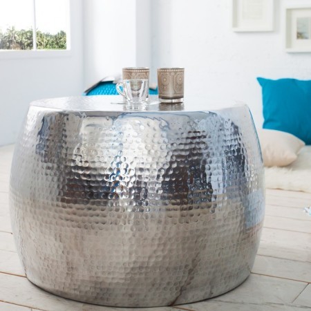 Handgearbeiteter Couchtisch ORIENT 60cm silber im Classic...